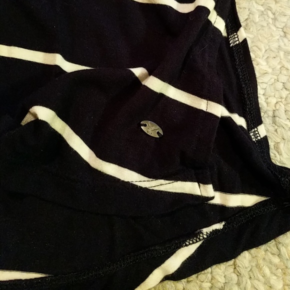 American Eagle Navy and white stiped Tunic - Picture 4 of 6